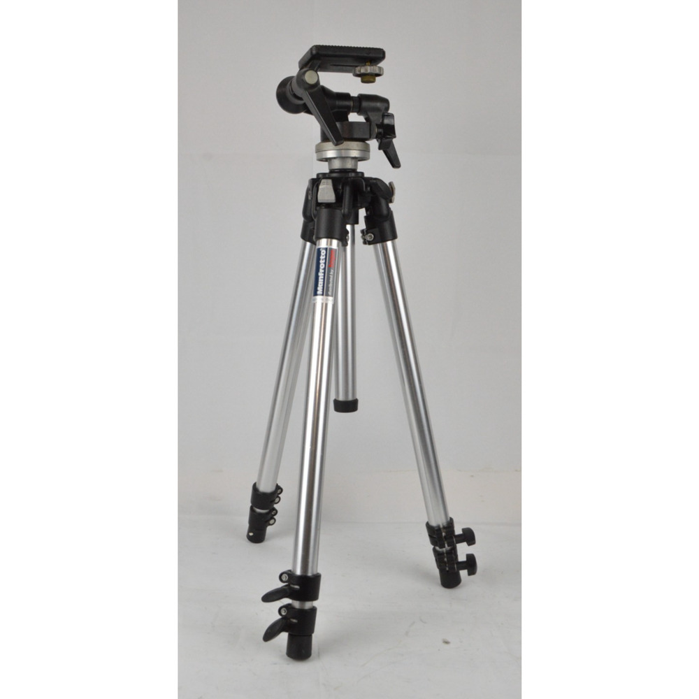 Bogen Manfrotto 3001 Tripod w/3028 Tilt Head QR Plate Aluminum Italy